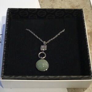 Elegant Silver and Green Pendant Necklace